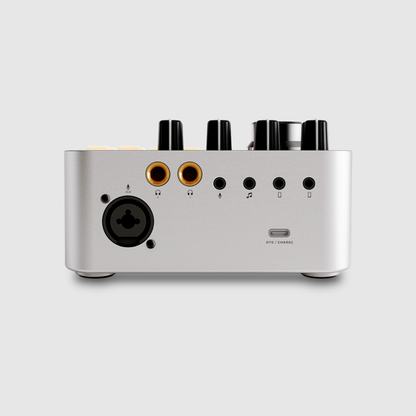 CADOTHY OTG Digital Audio Transmission One-click Noise Reduction Professional Superior Audio Quality Desktop Mini Sound Board With Various Sound Effects for Multi-platform Live Streaming